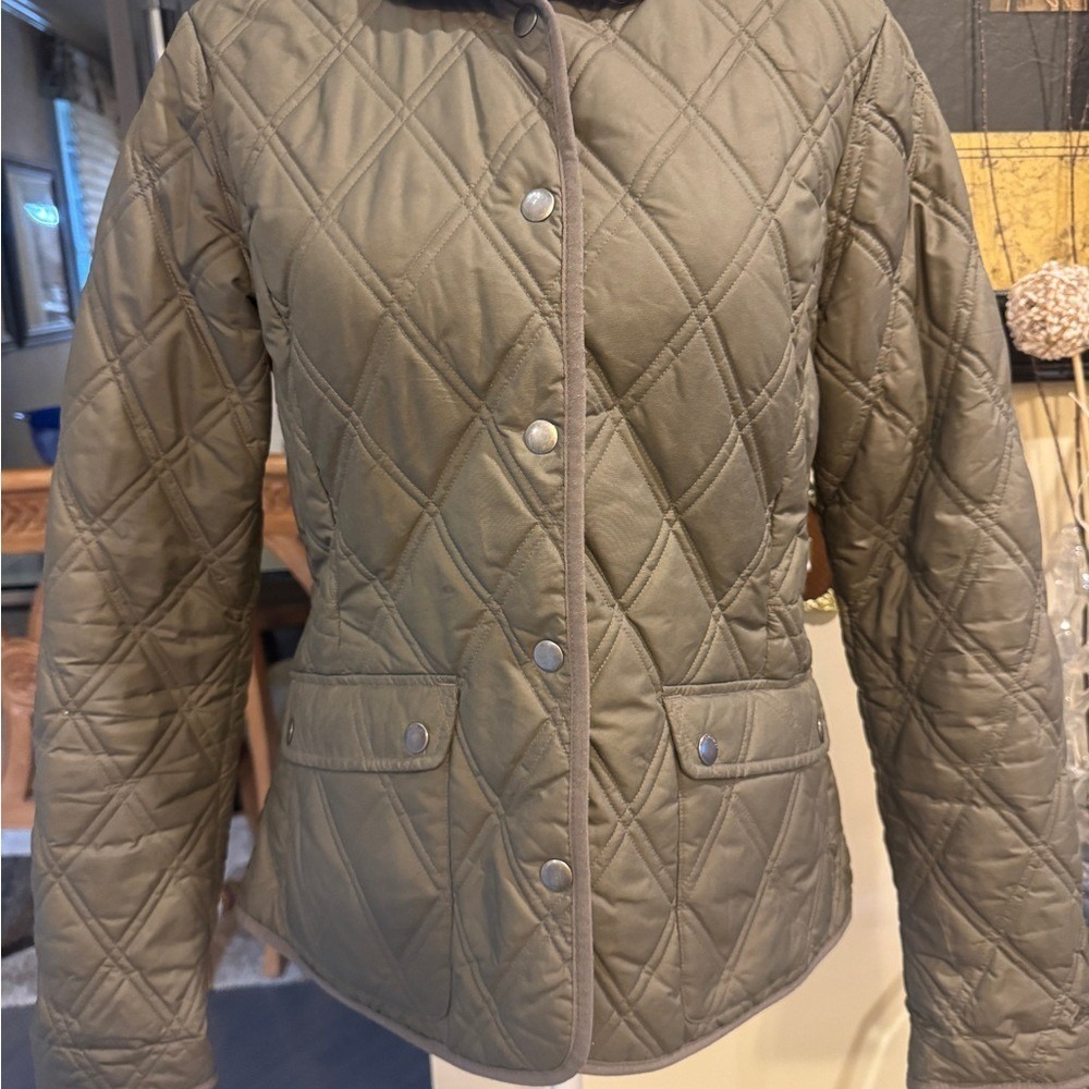 Eddie Bauer women's quilted jacket size small green